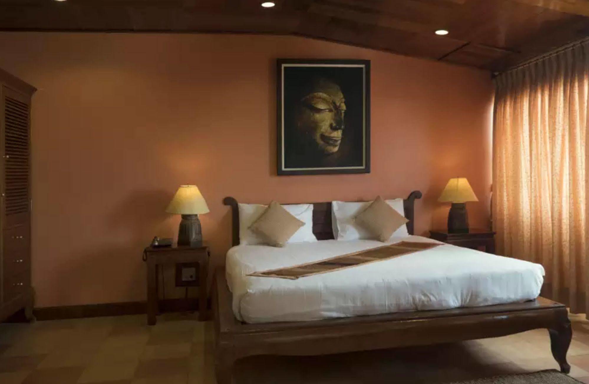 Pakse Hotel & Restaurant Kültér fotó