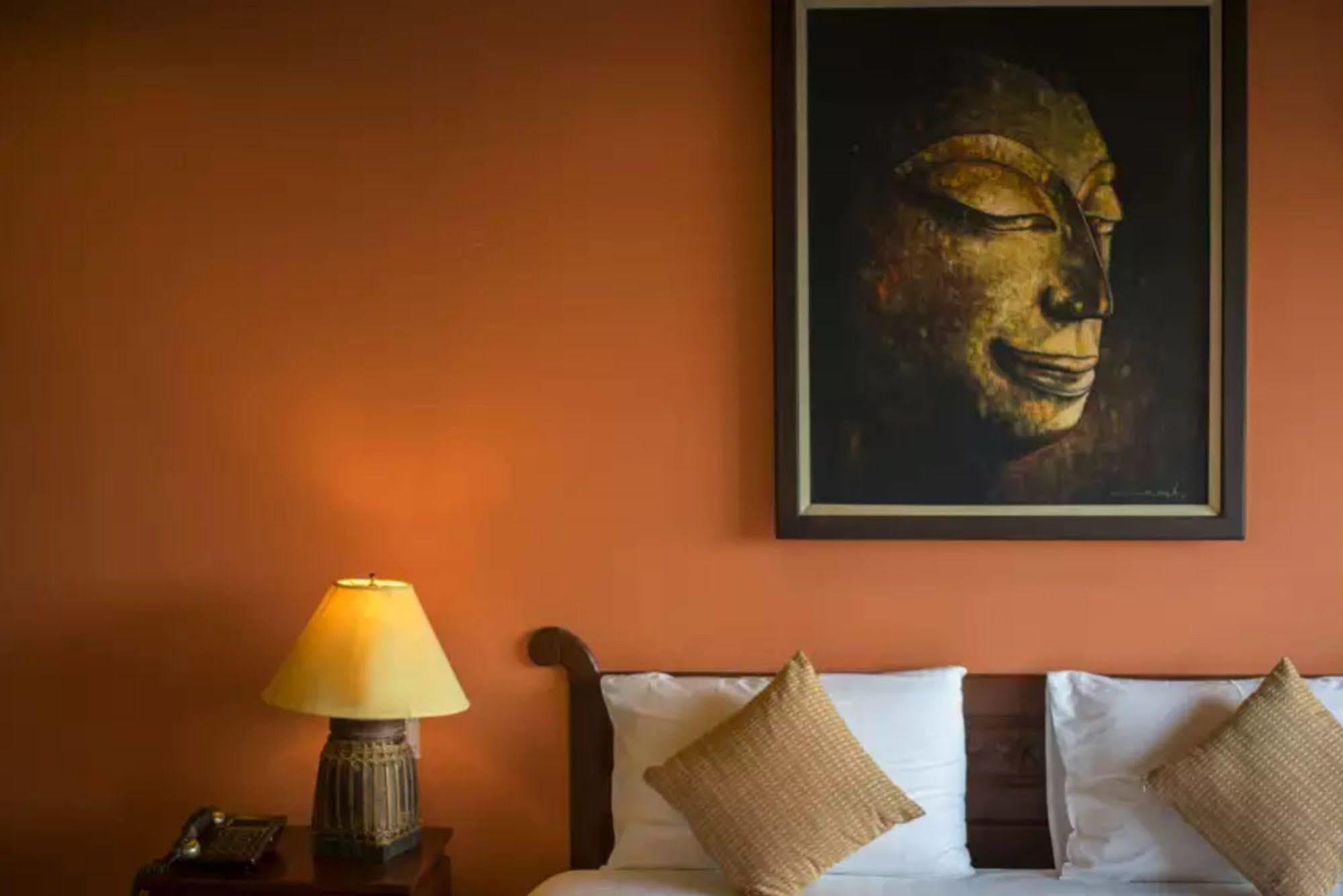 Pakse Hotel & Restaurant Kültér fotó