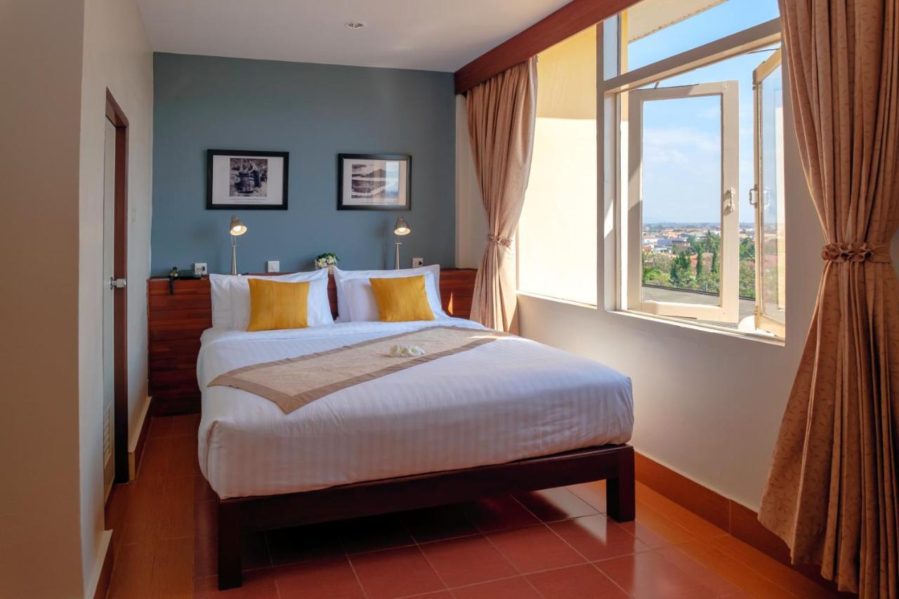 Pakse Hotel & Restaurant Kültér fotó