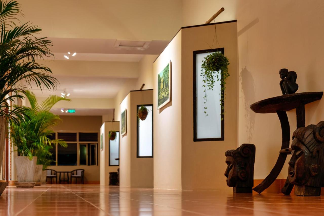 Pakse Hotel & Restaurant Kültér fotó
